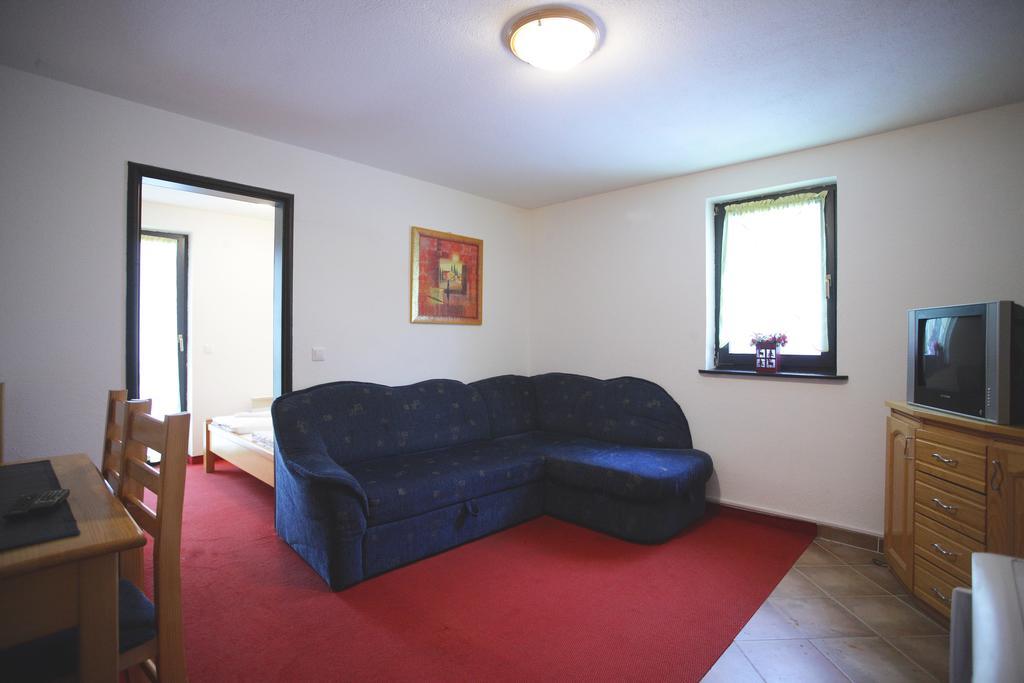 Apartments Bellamonte ヴラシチ エクステリア 写真